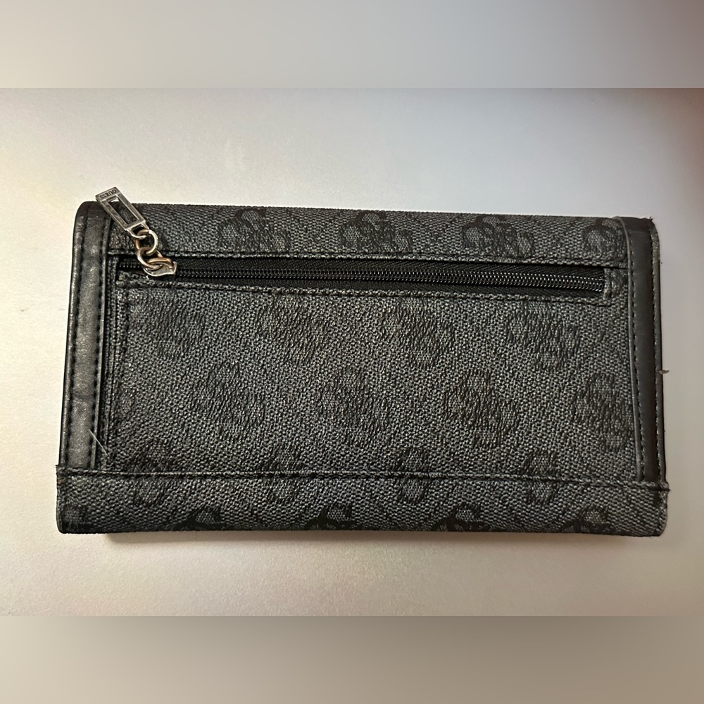 Guess black and dark gray monogrammed wallet - Picture 2 of 7